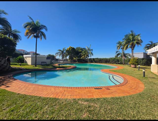 3 BEDROOM APARTMENT FOR SALE IN LA LUCIA